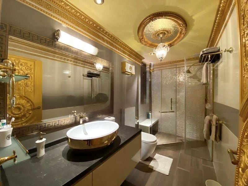 EDELWEISS PARK CONDOMINIUM 5