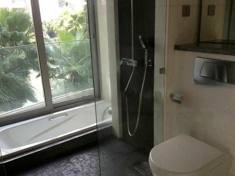 THE OCEANFRONT @ SENTOSA COVE 6