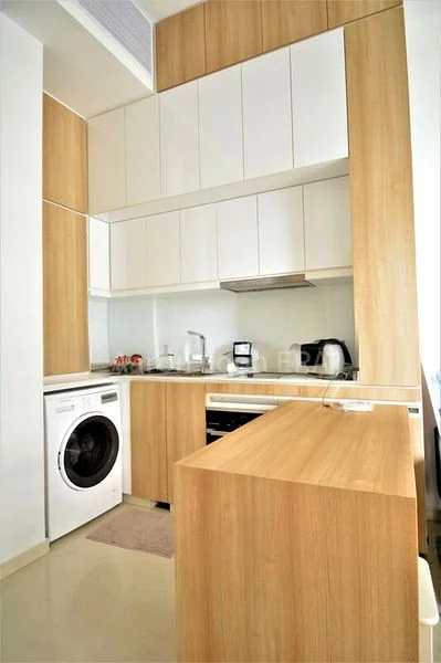 SPOTTISWOODE SUITES 4