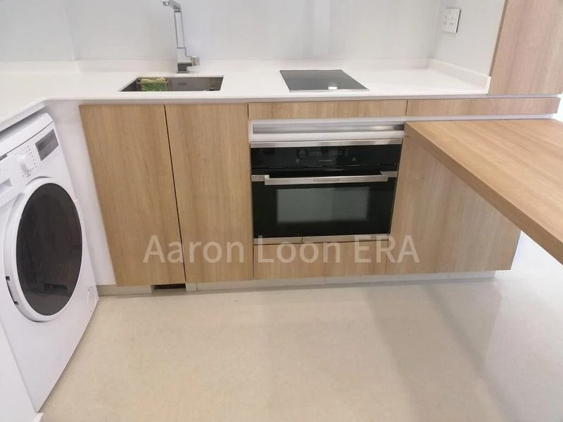 SPOTTISWOODE SUITES 5