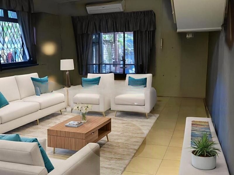 QUEEN ASTRID GARDENS 2
