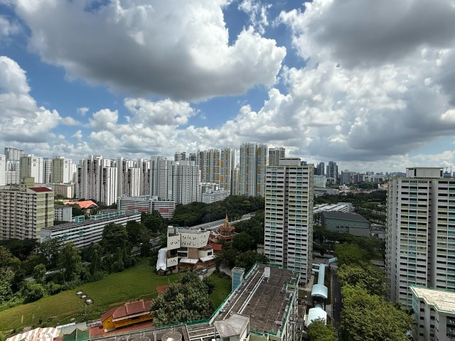 AVENUE SOUTH RESIDENCE 13