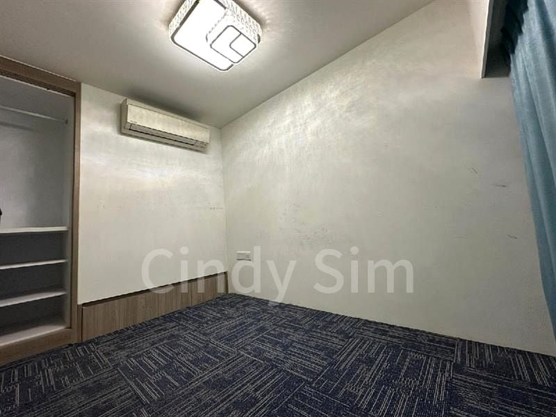 RIVERBANK @ FERNVALE 8