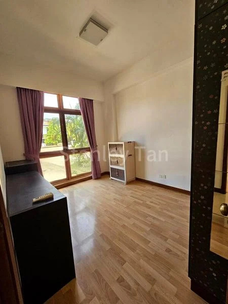 HIGH OAK CONDOMINIUM 8