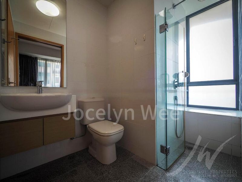 ILLUMINAIRE ON DEVONSHIRE 7