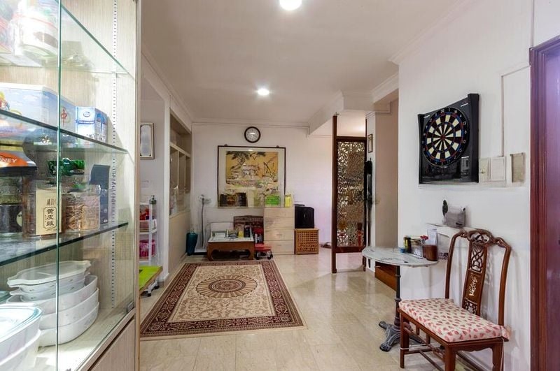 PINETREE CONDOMINIUM 8