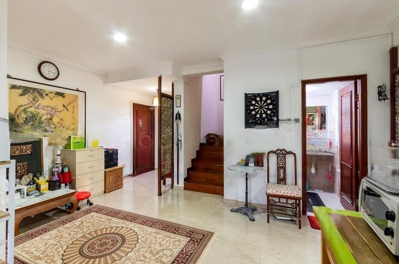 PINETREE CONDOMINIUM 10