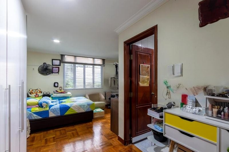 PINETREE CONDOMINIUM 4