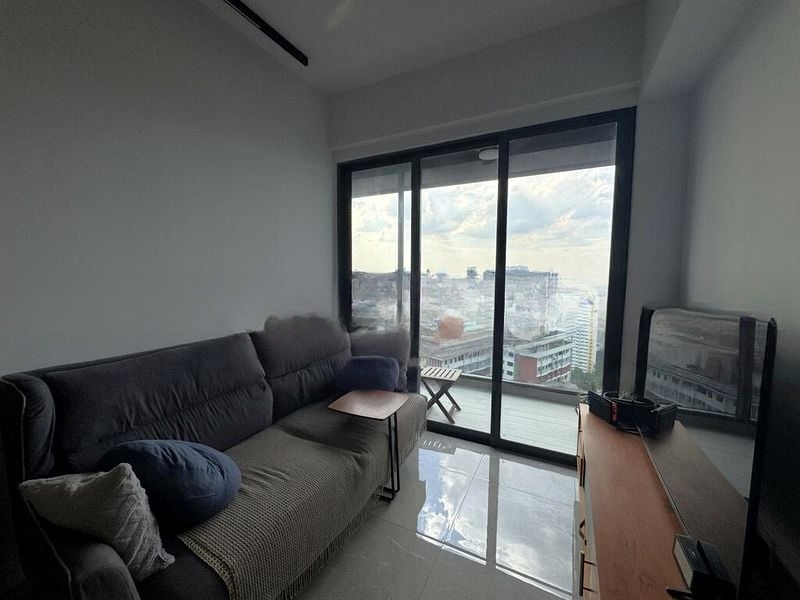 STIRLING RESIDENCES 11