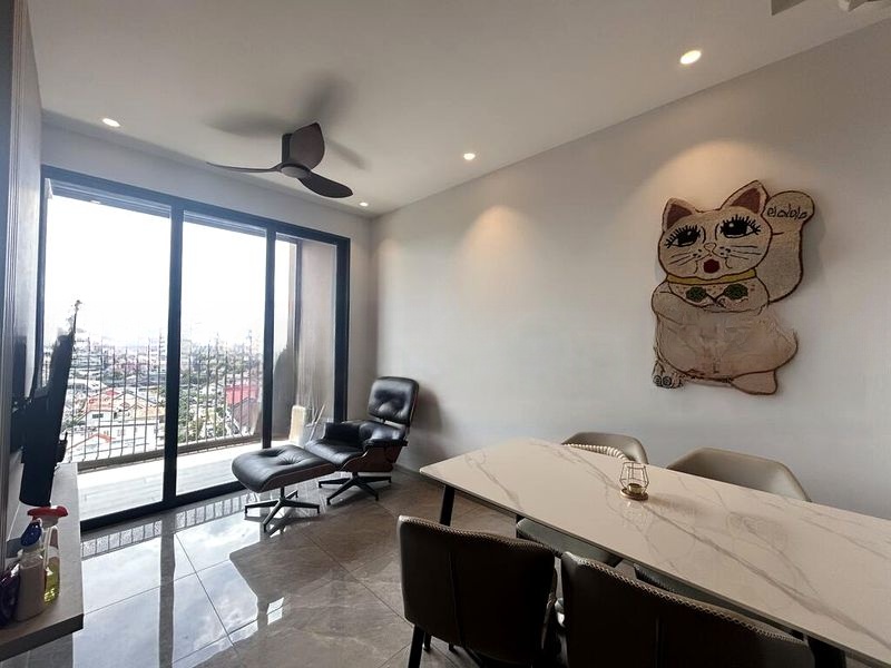 THE GARDEN RESIDENCES 14