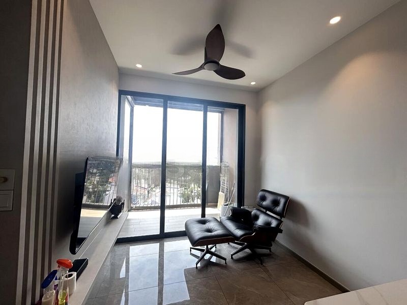 THE GARDEN RESIDENCES 12