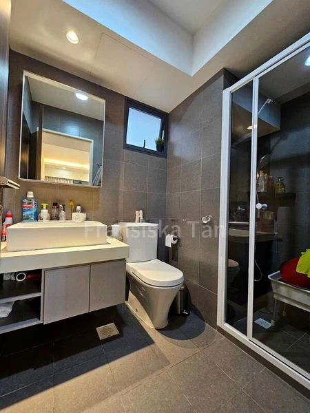 BEDOK RESERVOIR CRES 4