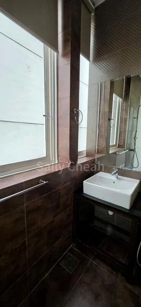 KENSINGTON PARK CONDOMINIUM 8