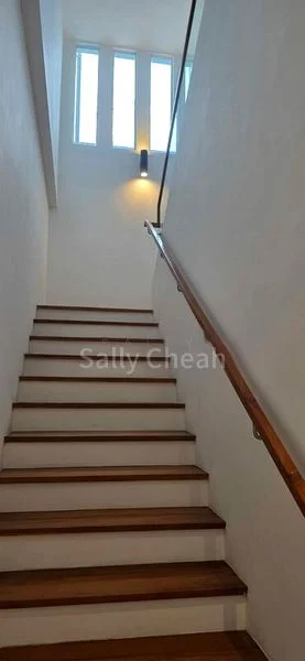 KENSINGTON PARK CONDOMINIUM 15