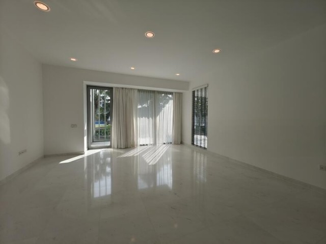 THE RESIDENCES AT W SINGAPORE SENTOSA COVE 3