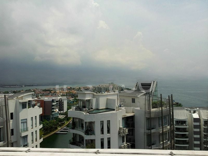 THE OCEANFRONT @ SENTOSA COVE 4