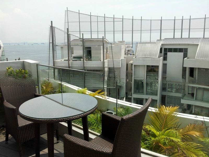 THE OCEANFRONT @ SENTOSA COVE 7