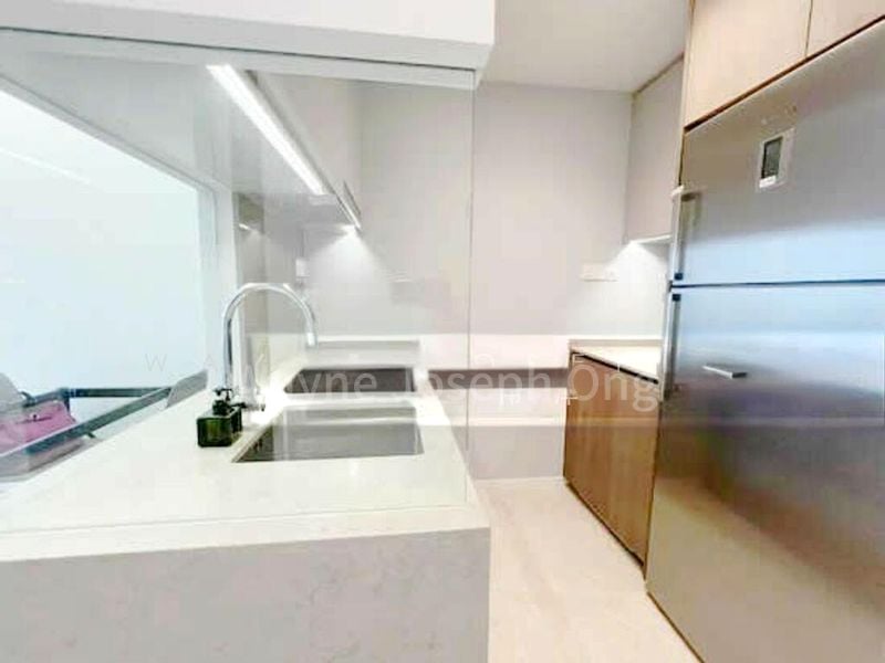 AVENUE SOUTH RESIDENCE 6