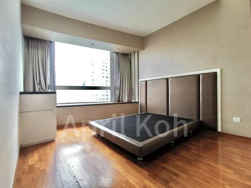 CLOVER BY THE PARK 4