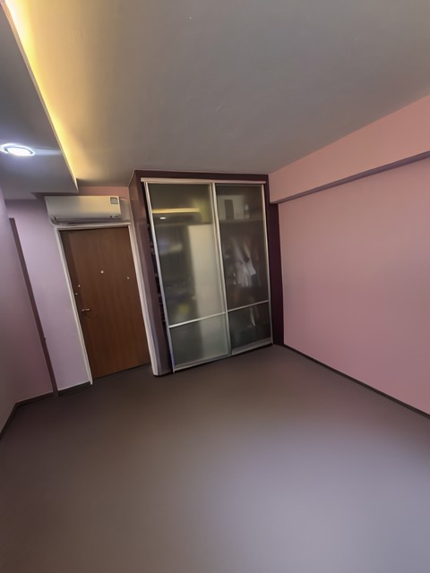 UPP SERANGOON CRES 7