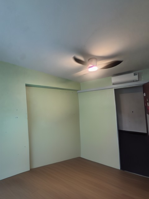 UPP SERANGOON CRES 8