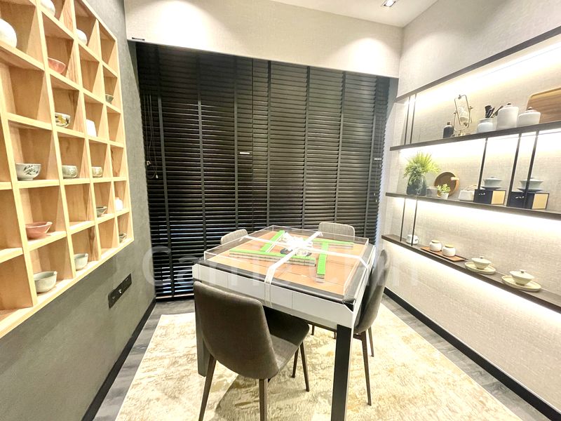 BLOSSOMS BY THE PARK 8