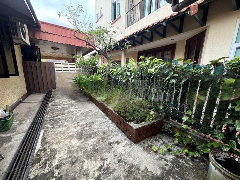 SERANGOON GARDEN ESTATE 15