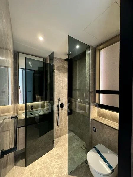 THE REEF AT KING'S DOCK 11