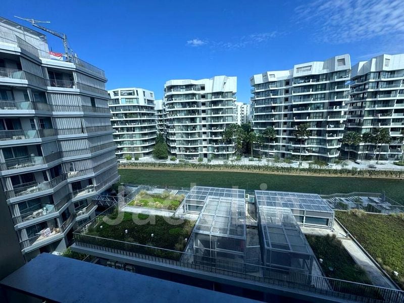 THE REEF AT KING'S DOCK 12