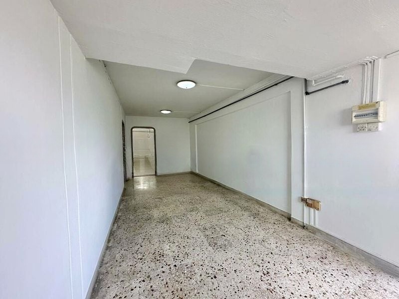 ST. GEORGE'S LANE 12