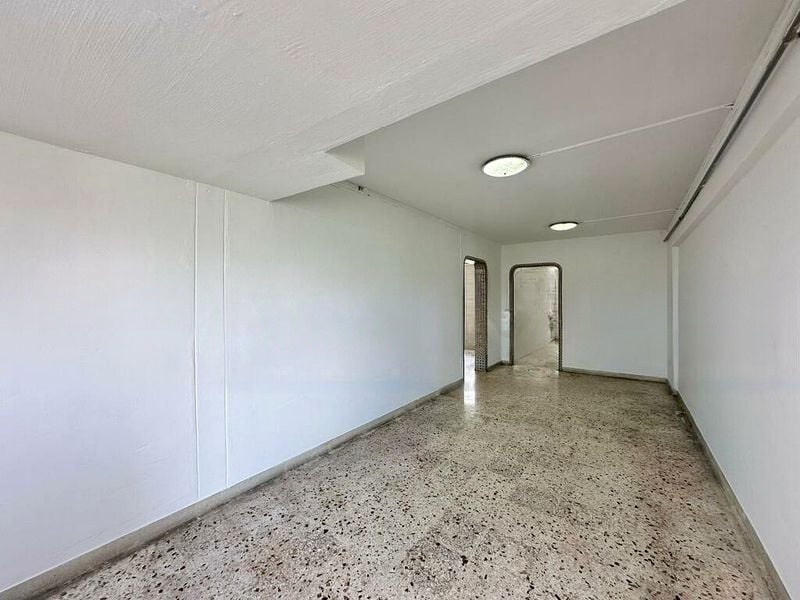 ST. GEORGE'S LANE 13