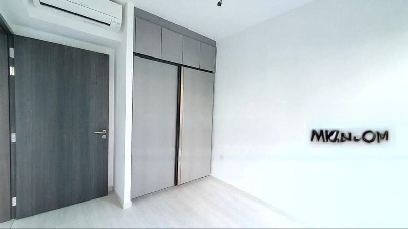 RIVERFRONT RESIDENCES 2