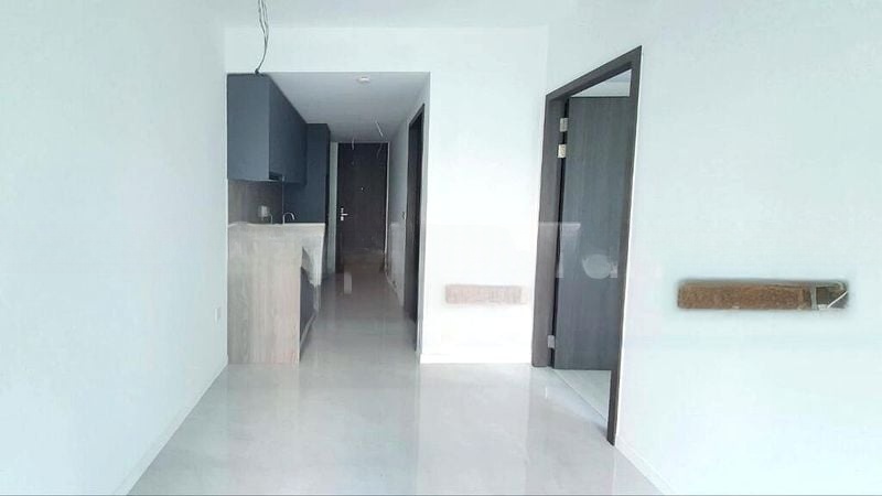 RIVERFRONT RESIDENCES 4