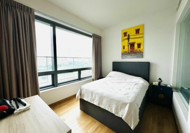 CONCOURSE SKYLINE 21