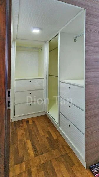 CITY SQUARE RESIDENCES 6