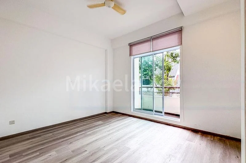 LANDRIDGE CONDOMINIUM 7