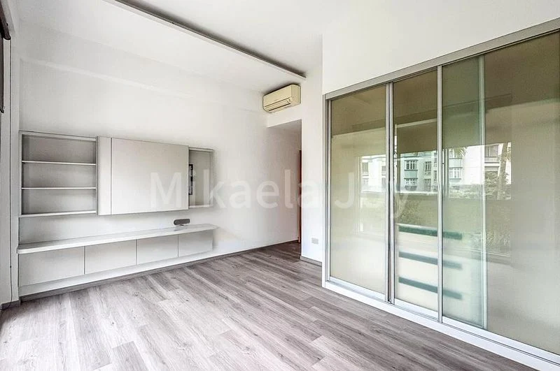 LANDRIDGE CONDOMINIUM 9