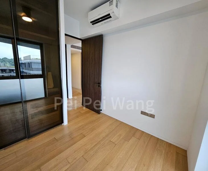 THE REEF AT KING'S DOCK 7