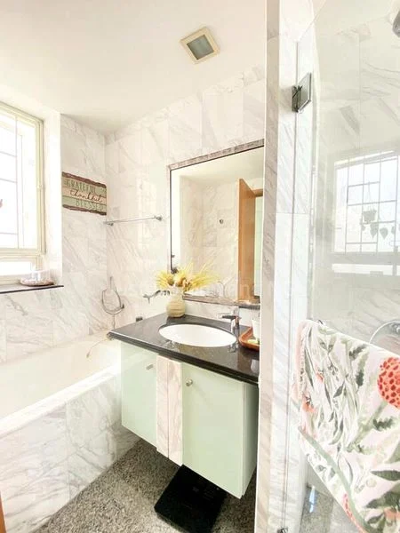 GOLDENHILL PARK CONDOMINIUM 11