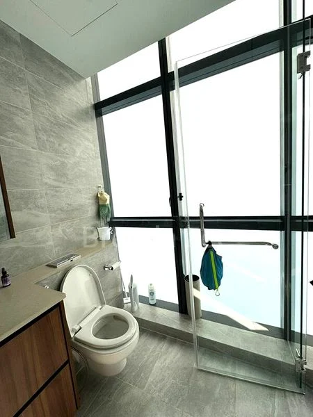 PHOENIX RESIDENCES 8