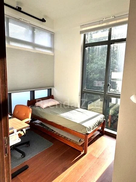 PHOENIX RESIDENCES 9