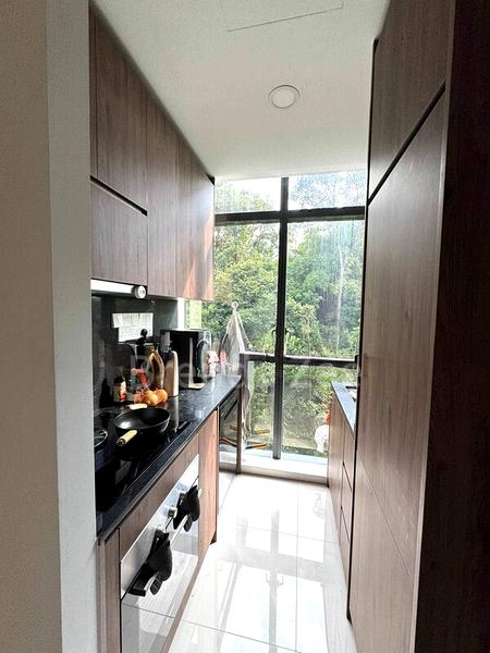 PHOENIX RESIDENCES 12