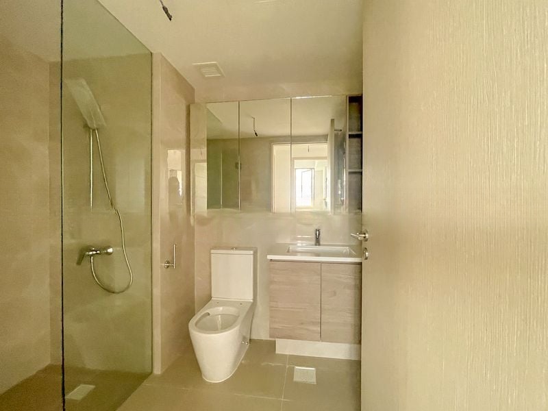 TREASURE AT TAMPINES 6