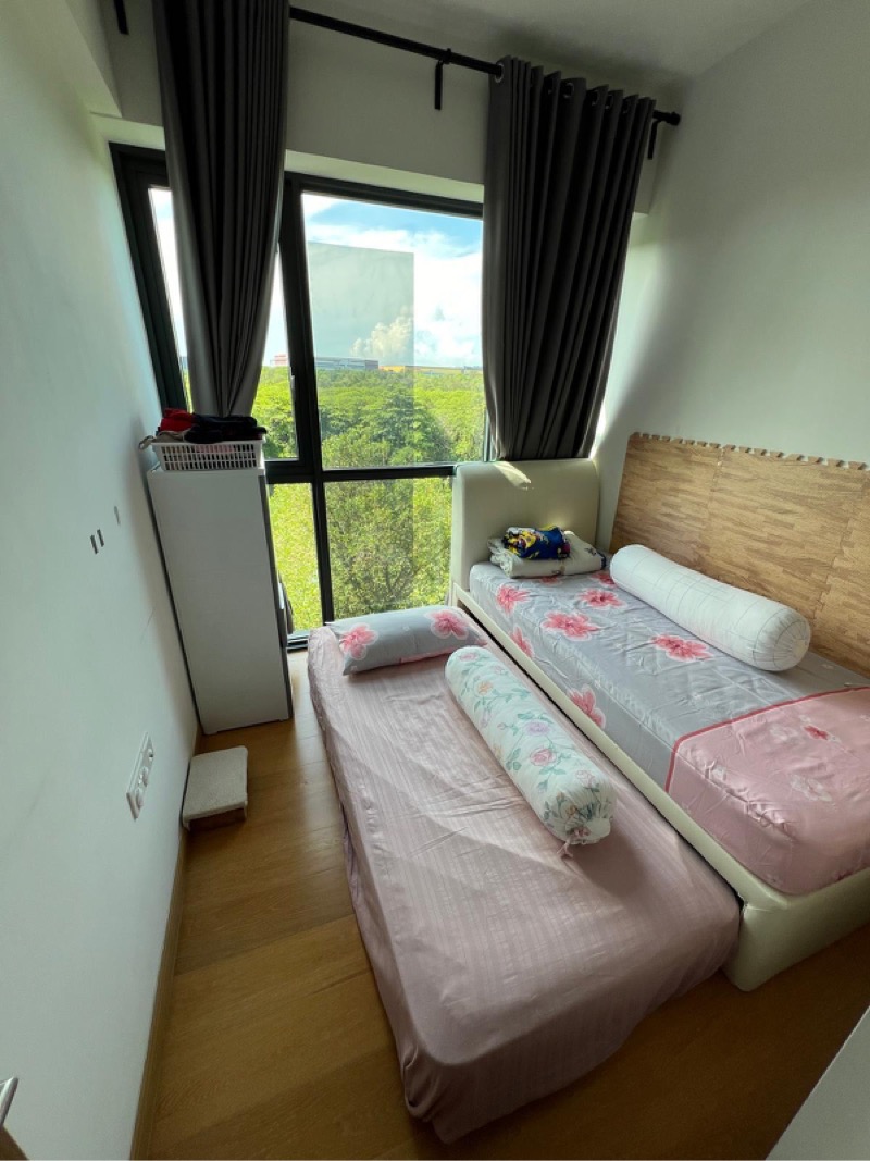 KINGSFORD WATERBAY 8