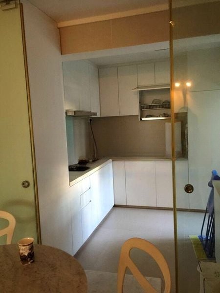 SPOTTISWOODE PK RD 8