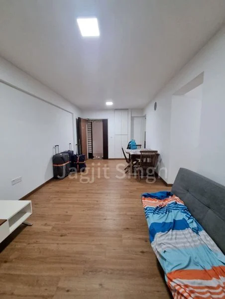 BT BATOK WEST AVE 6 8