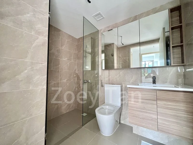 TREASURE AT TAMPINES 5