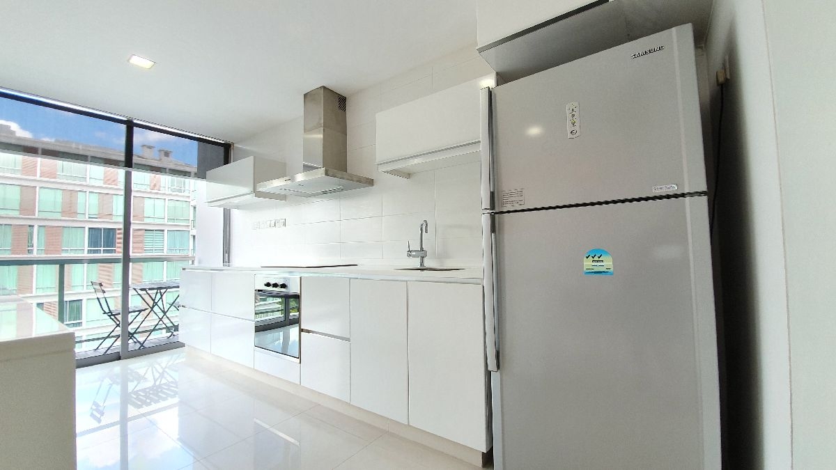 ONE-NORTH RESIDENCES 9