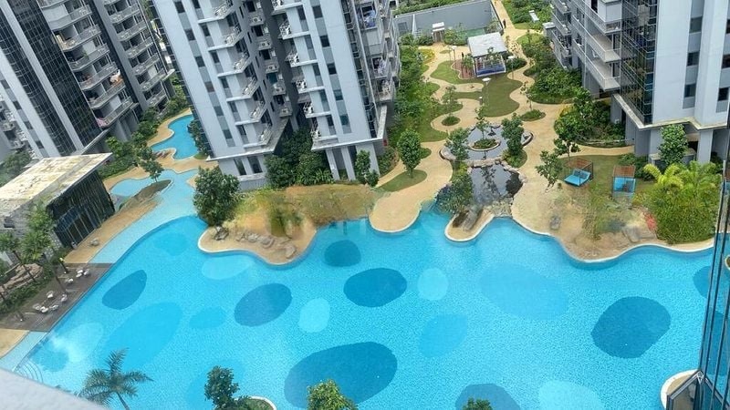 THE FLORENCE RESIDENCES 13