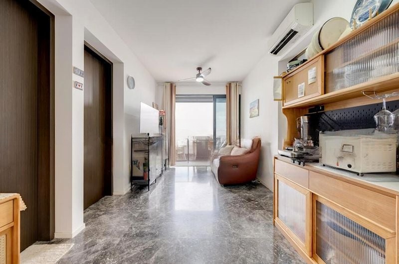 AVENUE SOUTH RESIDENCE 12